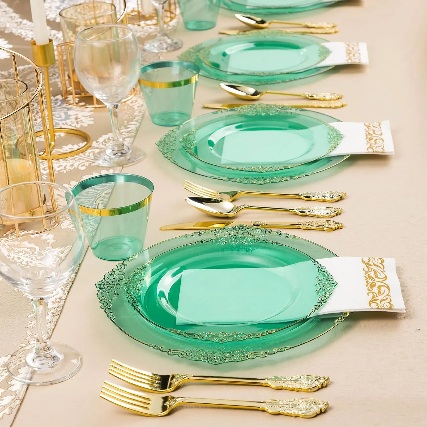 Custom Plastic Dinner Plates